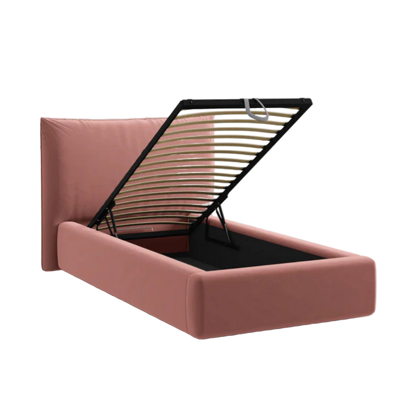 Kaelle bársony ágy