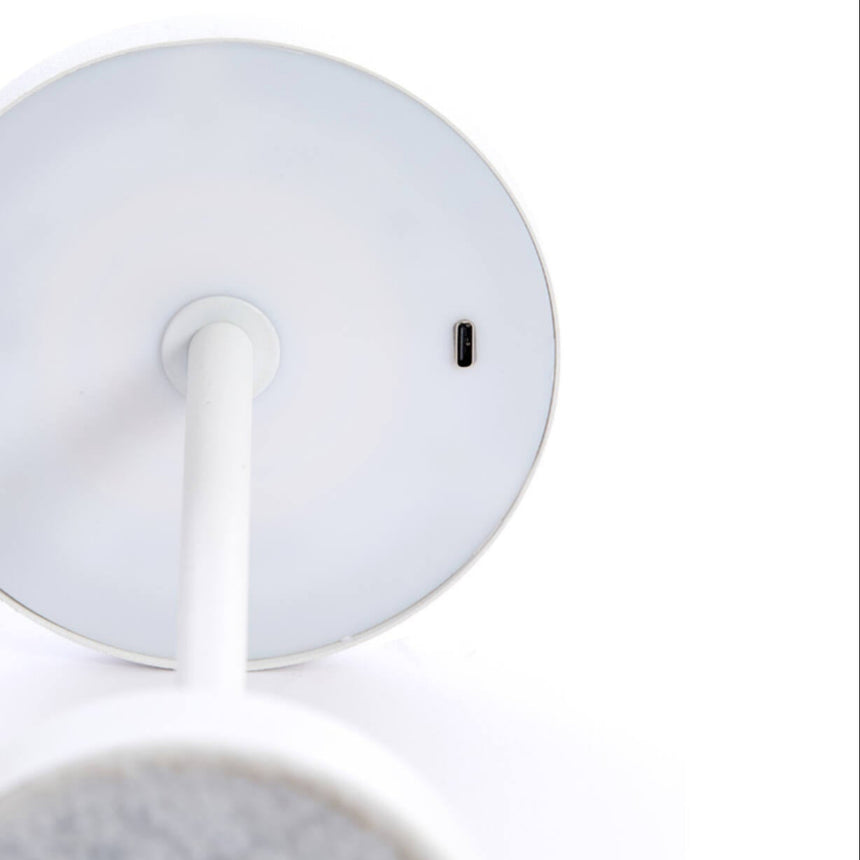 Aitos fém hordozható lámpa