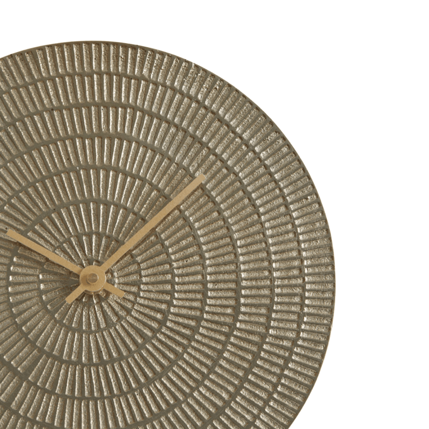 Bojano metal table clock
