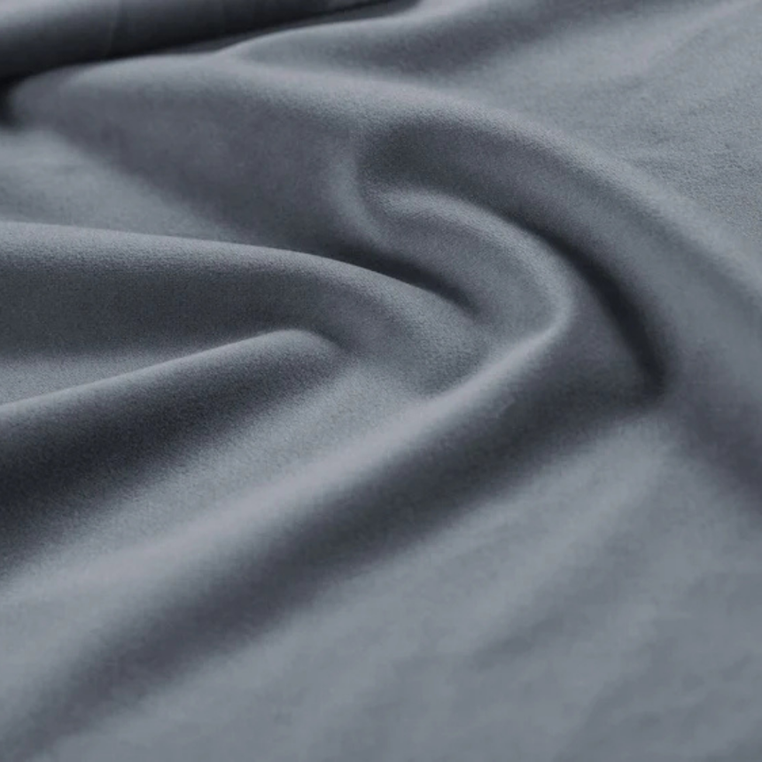 Kaelle bársony ágy