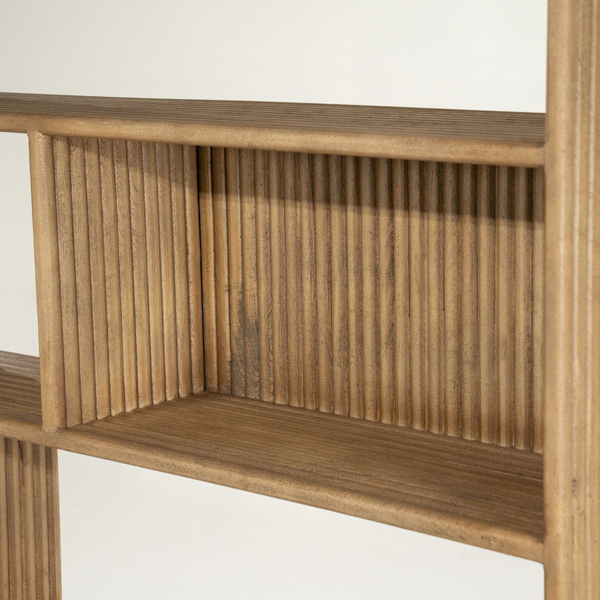 Seco wooden shelf