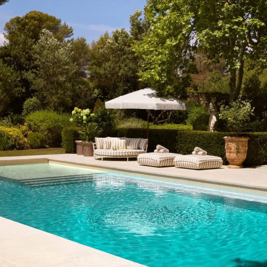 Laguno round garden sofa