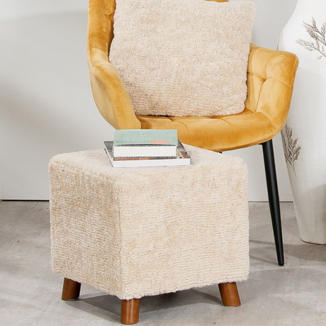 Countryside plush footrest