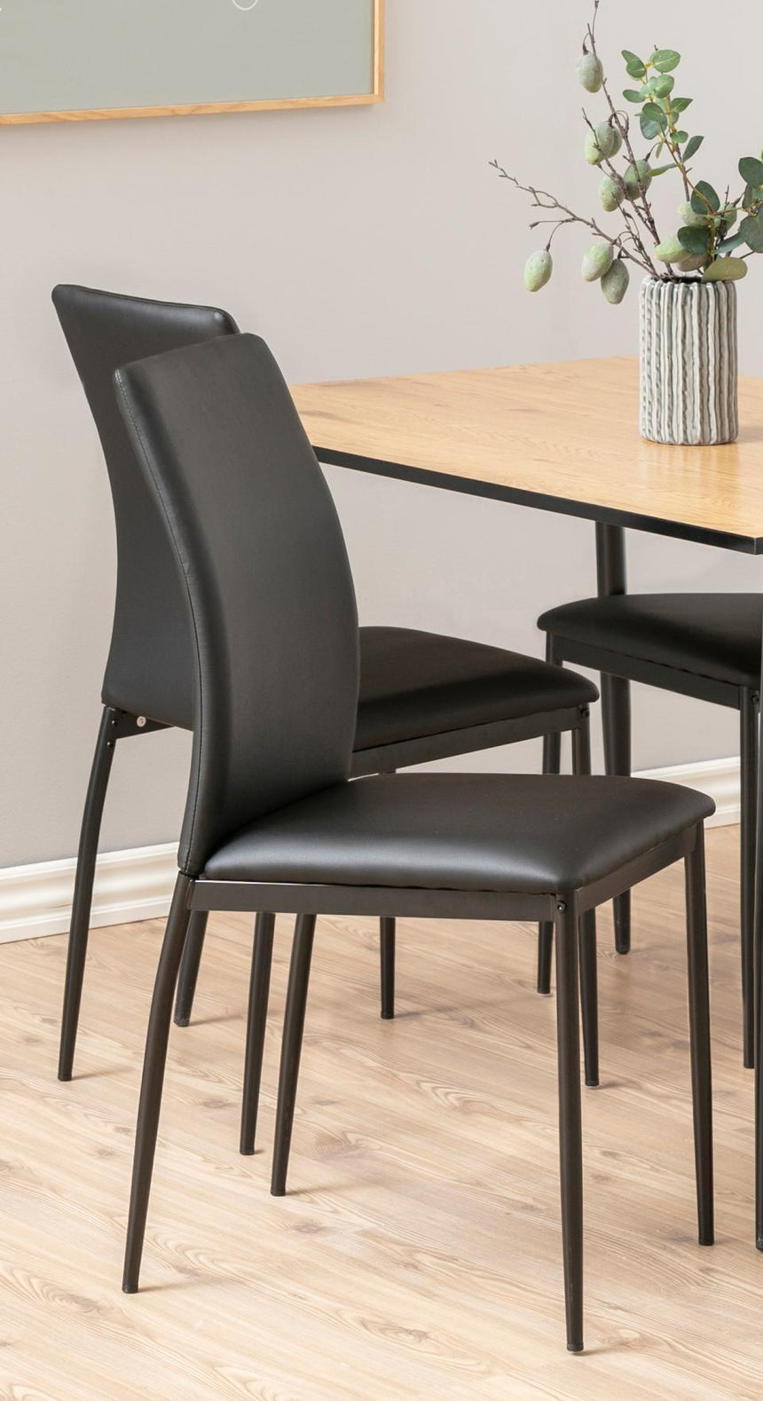 Demina textile leather chair