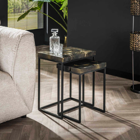 Admit velvet chair