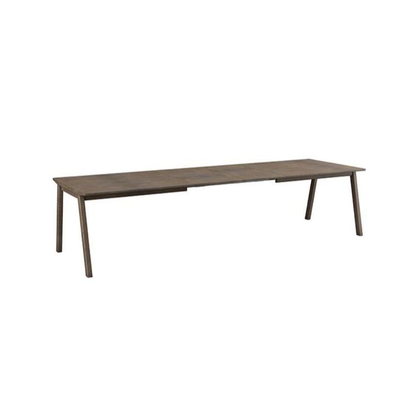 Kilt garden coffee table