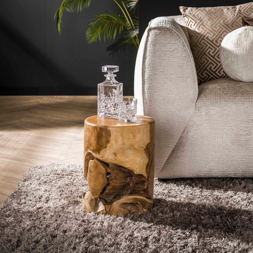 Admit velvet chair