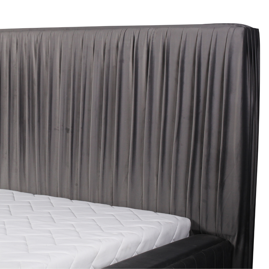 Nel double bed