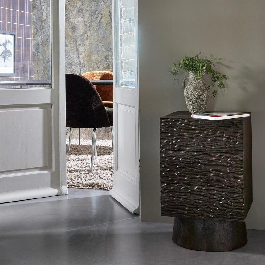 Crumble fa éjjeliszekrény