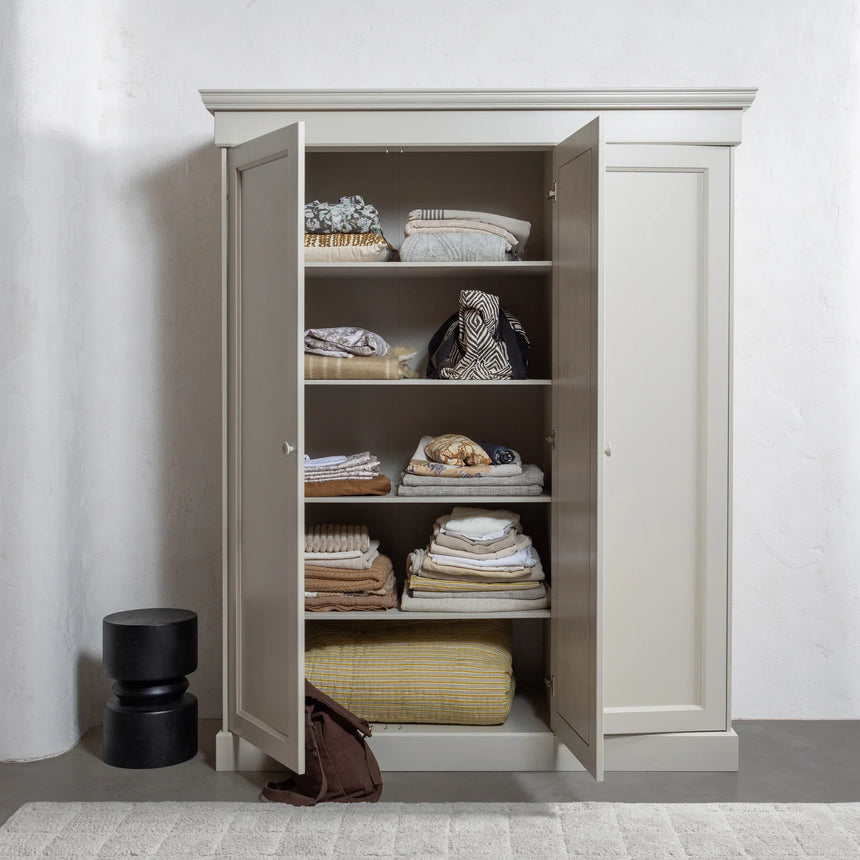 Olivia fa polc szettben