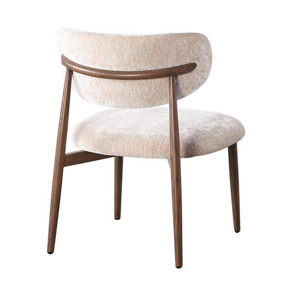 Japandi lounge fotel – Kifinomult nyugalom és kényelem