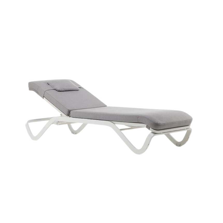 Kilt garden coffee table