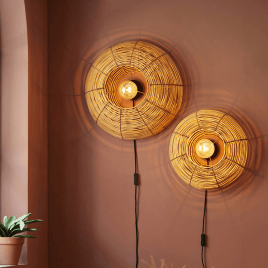 Milan rattan wall lamp