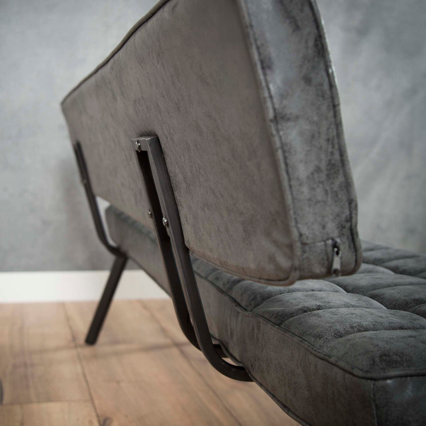 Admit velvet chair
