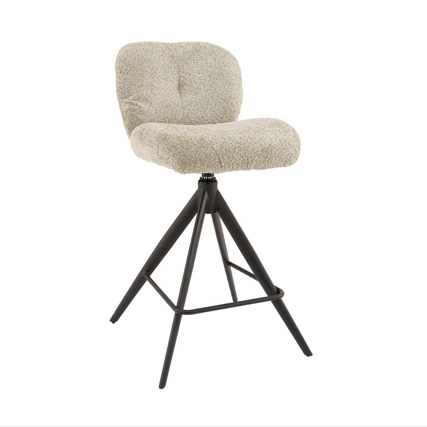 Admit velvet chair