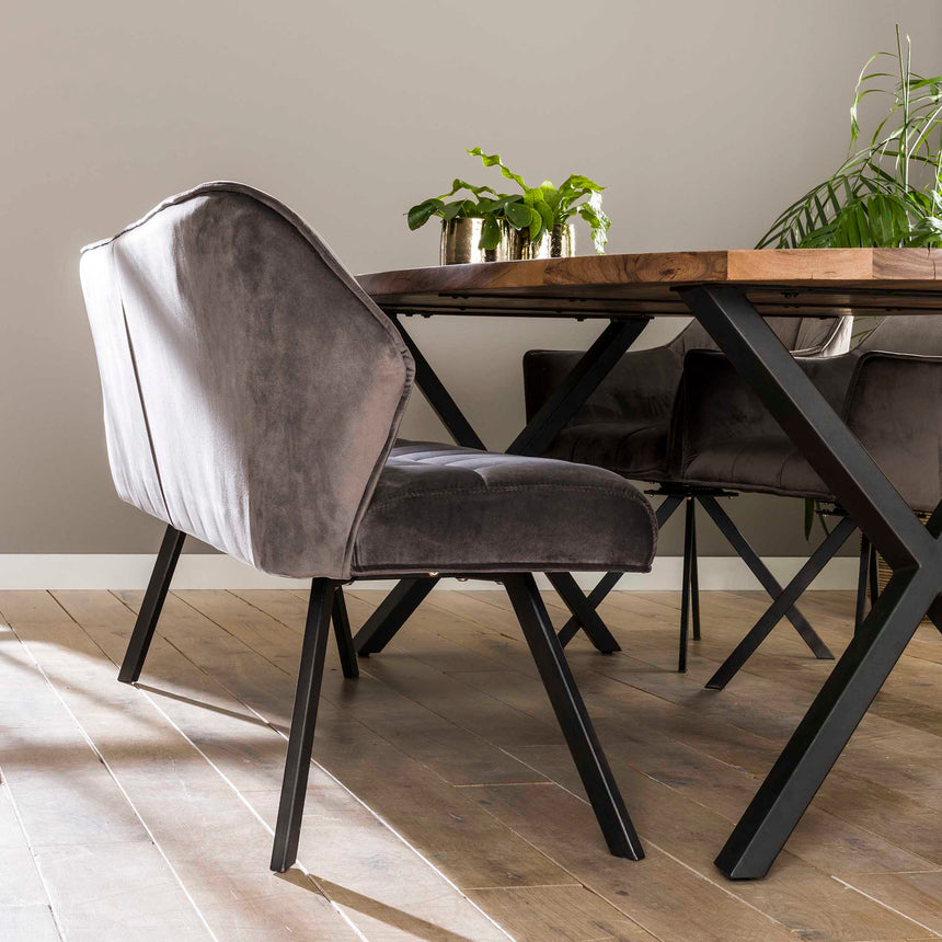 Admit velvet chair