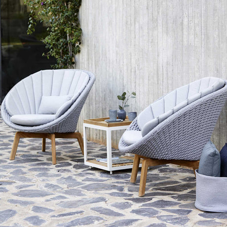 Elegance fabric chair