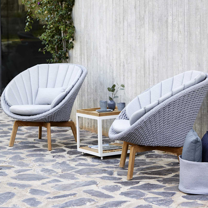 Elegance fabric chair
