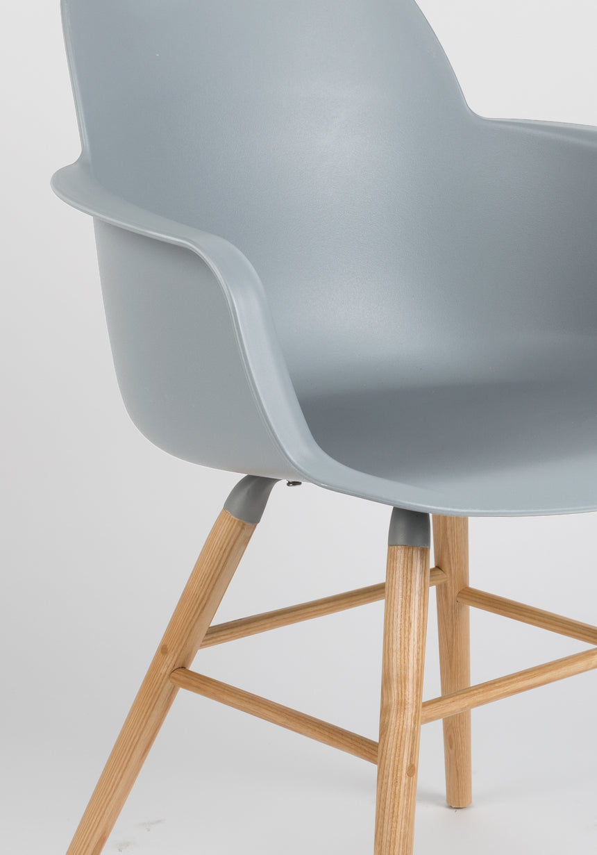 Albert Kuip karfás PP szék