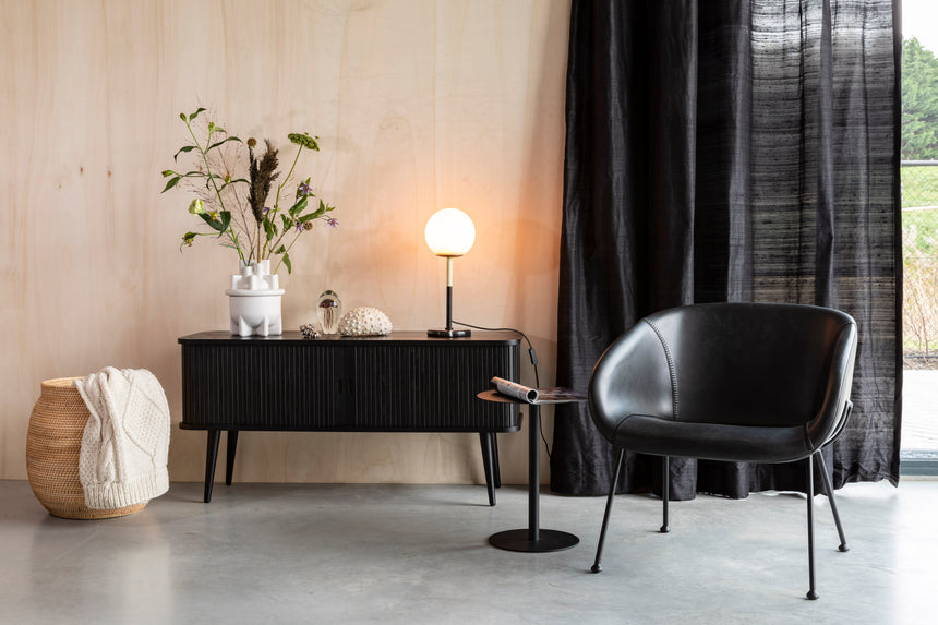 Barbier wooden chest of drawers with sliding doors