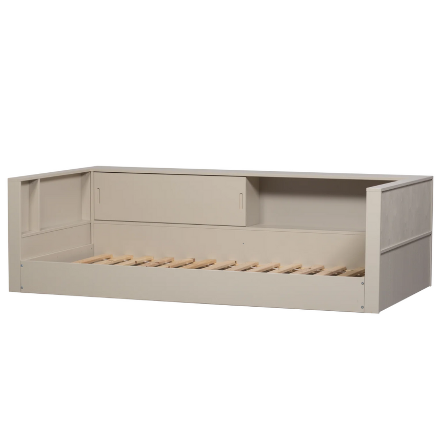 Carter fa ágy 67x223x118