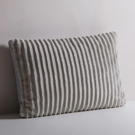 Stripy kordbársony párna