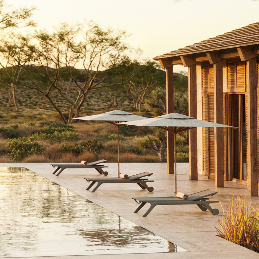 Africa PP napozóágy