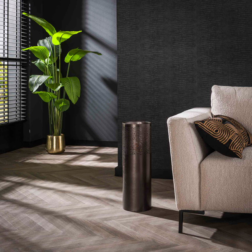 Admit velvet chair