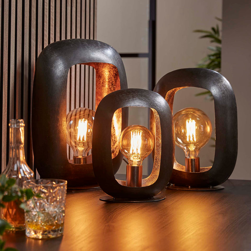 Admit velvet chair