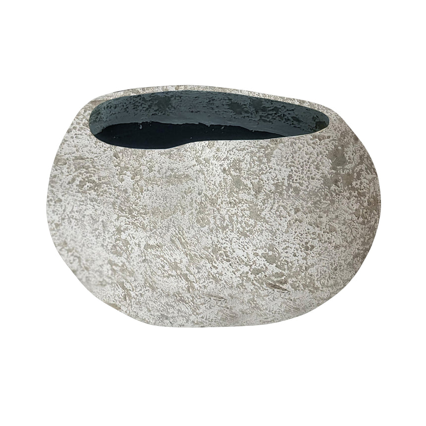 Hiranya beton virágtartó