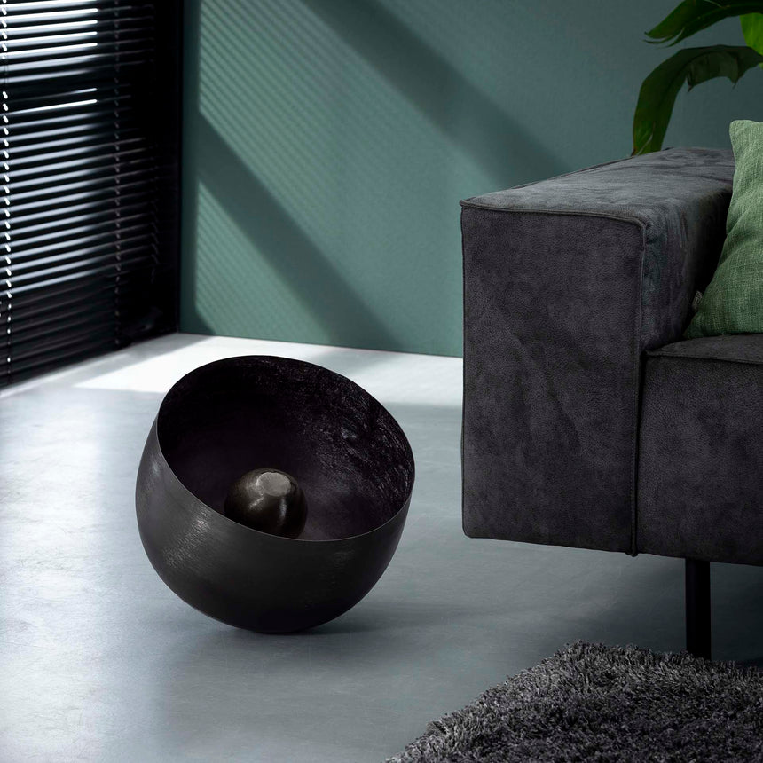 Admit velvet chair