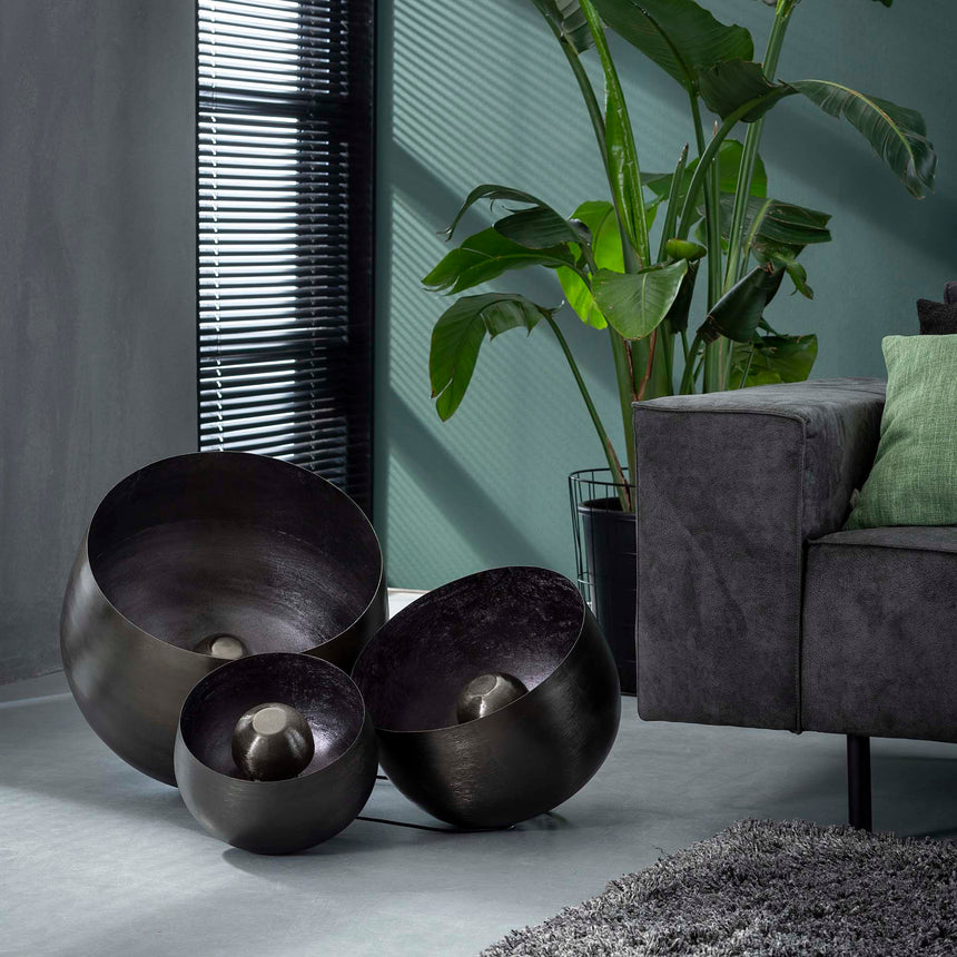 Admit velvet chair