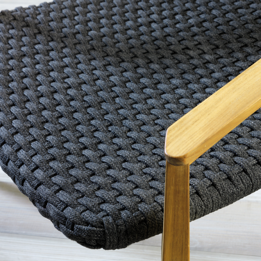 Kilt garden coffee table