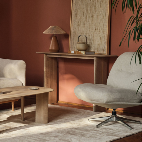 Aggie fa konzolasztal