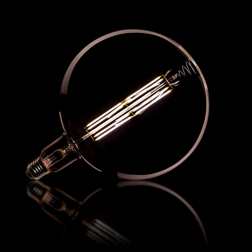 Megaglobe bulb, LED E27