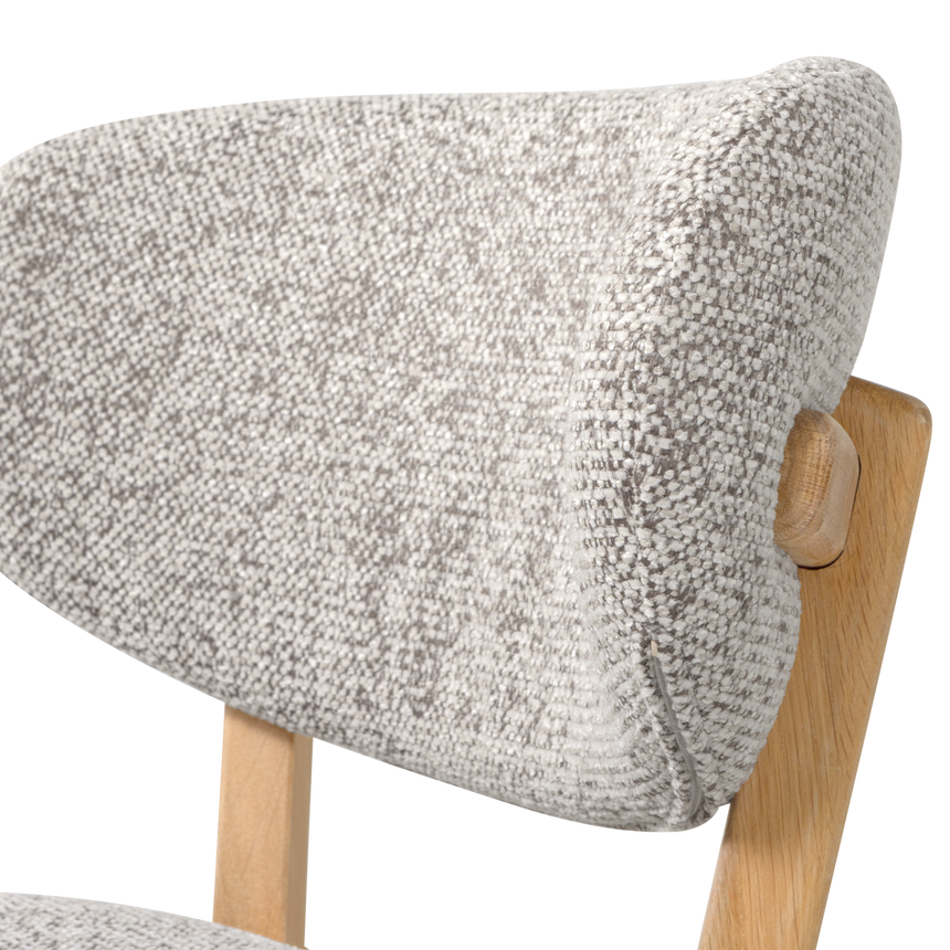 Udar bárszék – Barna kárpitozás, tölgyfa vázzal