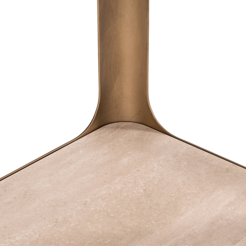 Kilpin metal column