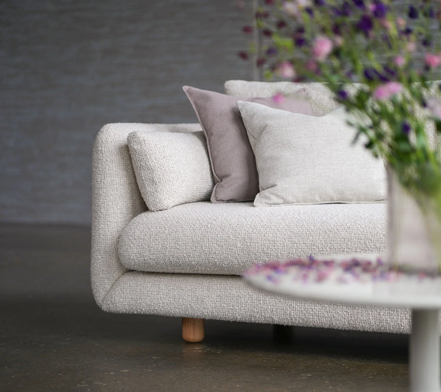 Elegance fabric chair