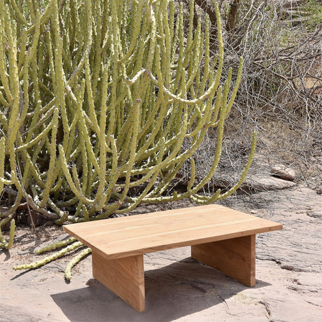 Thar wood garden coffee table