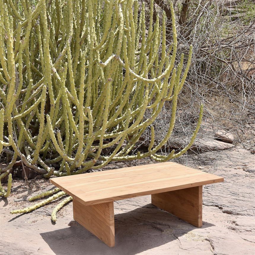 Thar wood garden coffee table