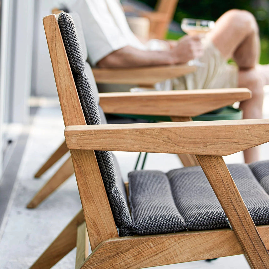 Elegance fabric chair