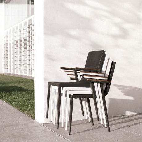 Domino garden chair
