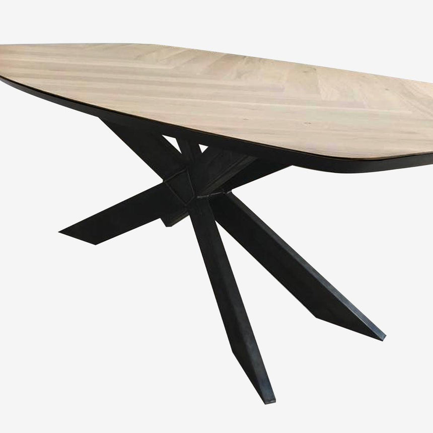 Fishbone dining table