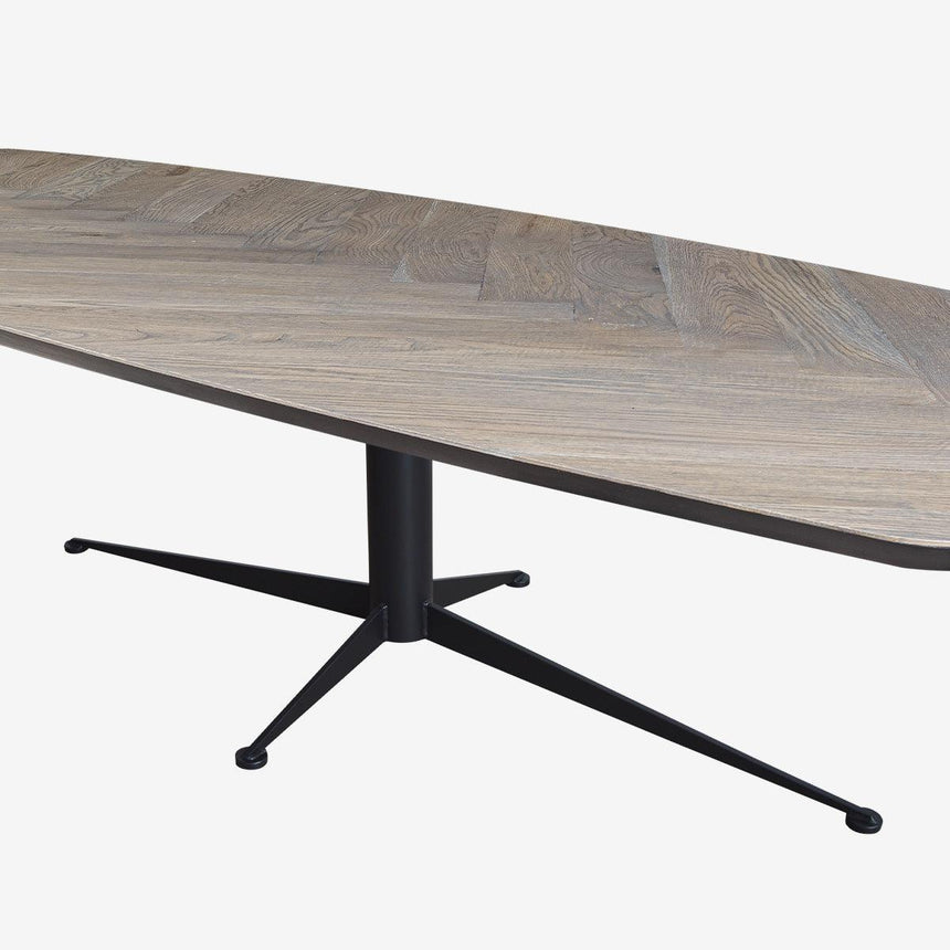 Fishbone dining table
