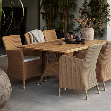 Elegance fabric chair