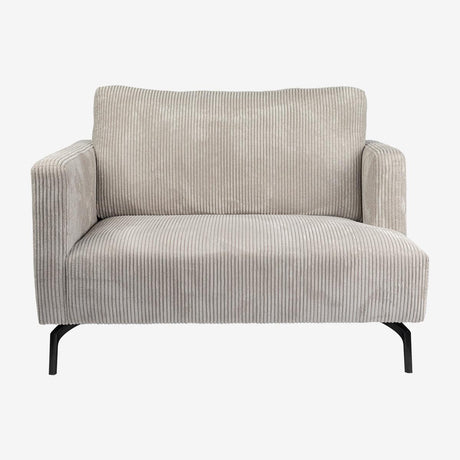 Hub armchair
