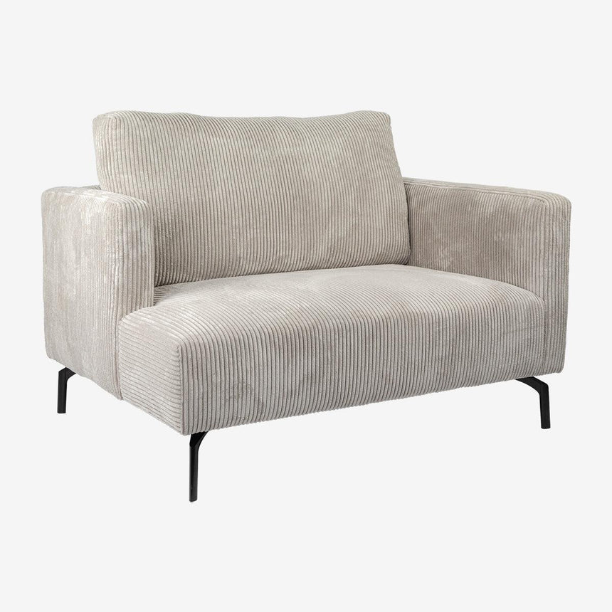 Hub armchair