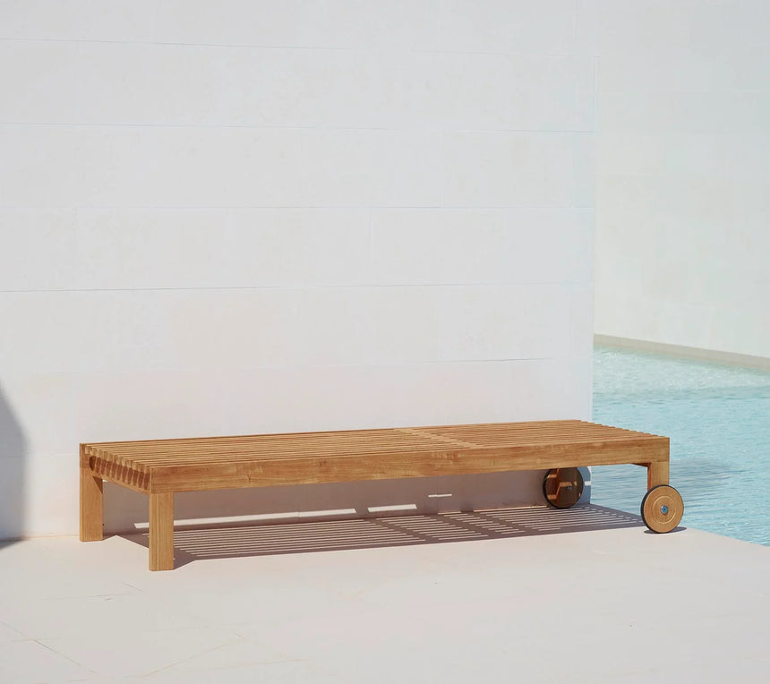 Amaze fa napozóágy