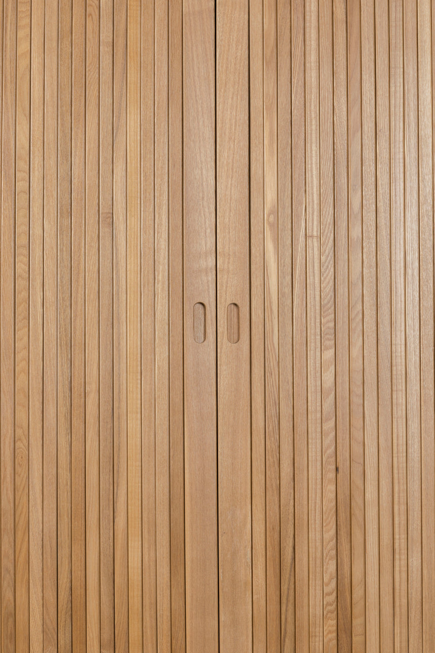 Barbier 2-door wooden cabinet