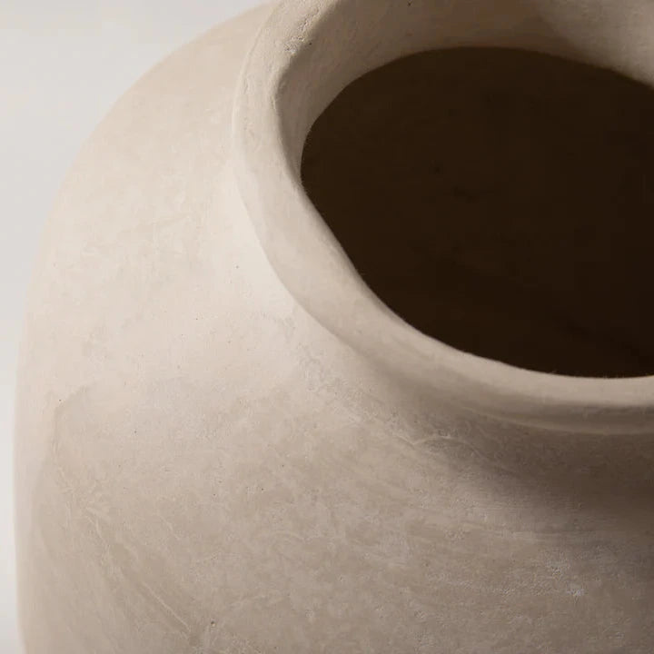 Idalia ceramic decoration